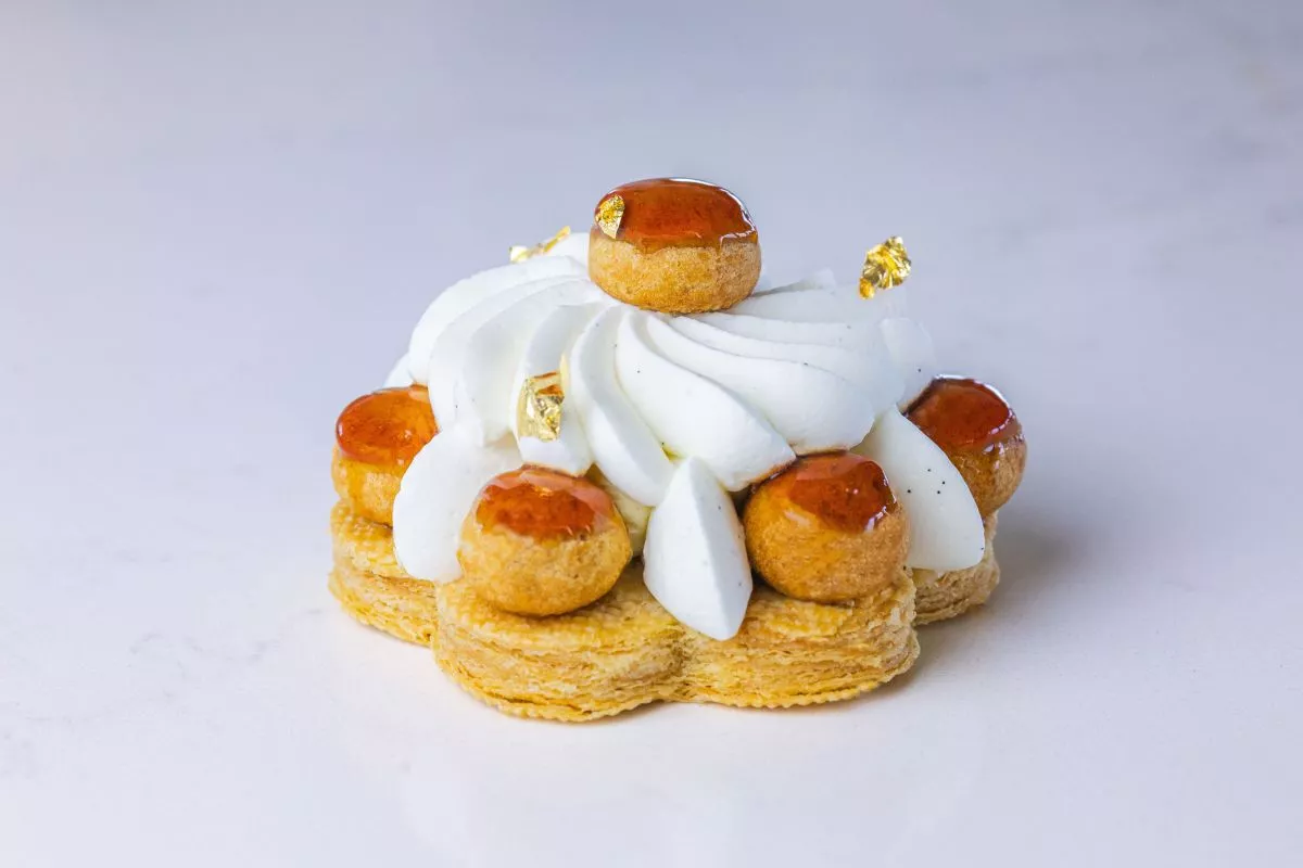 Saint-honoré Vanille de Madagascar, caramel crémeux